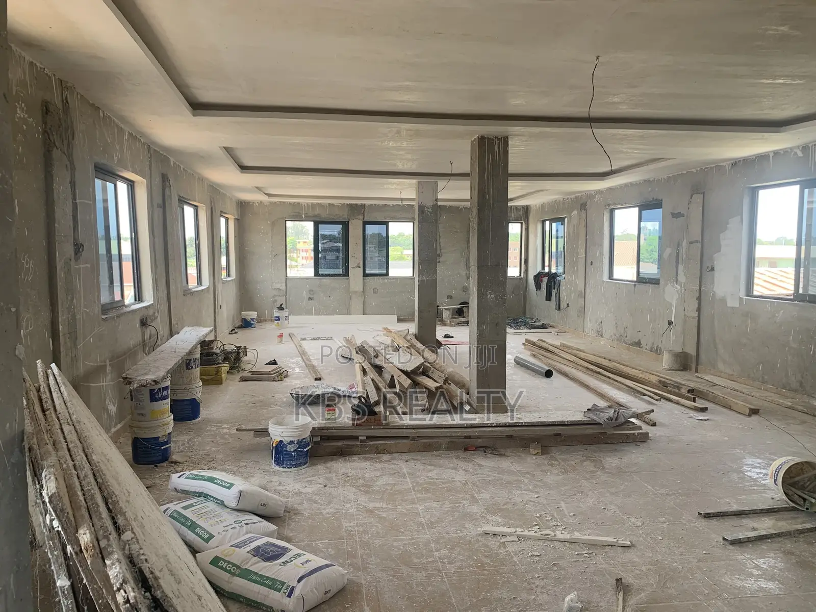 Office Space for Rent in Ahodwo