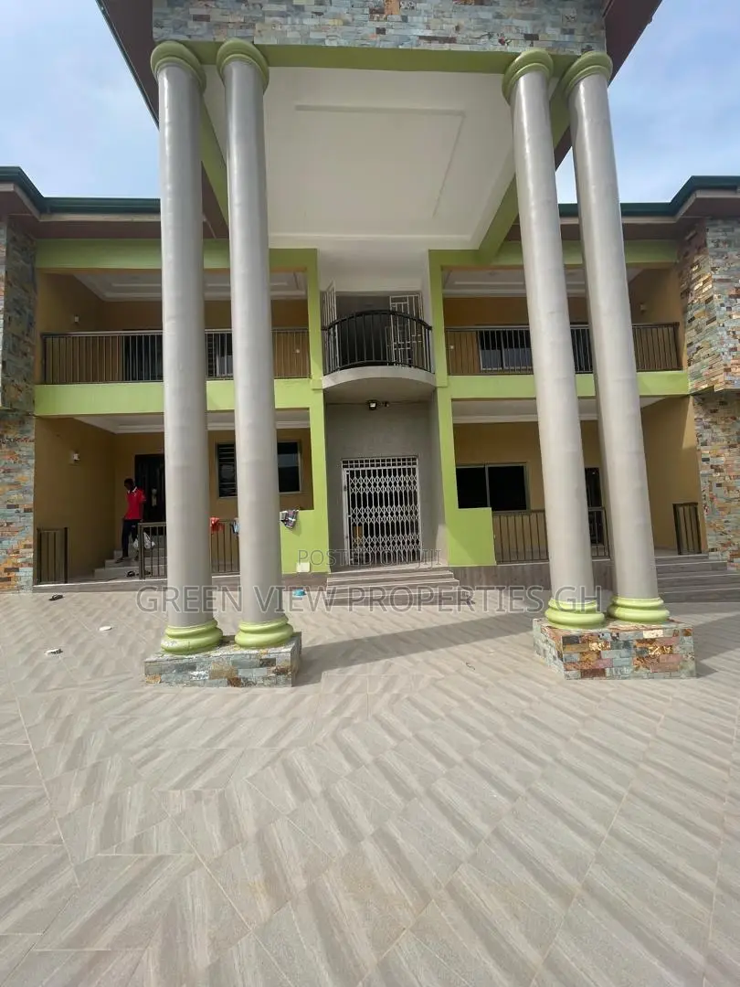 2bdrm Apartment in West Hills Mall Area for rent