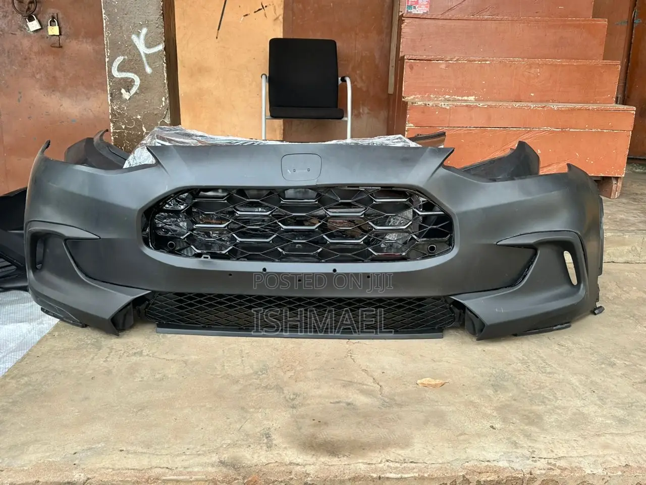 HRV Front Bumper Complete 2022,2023,2024,2025