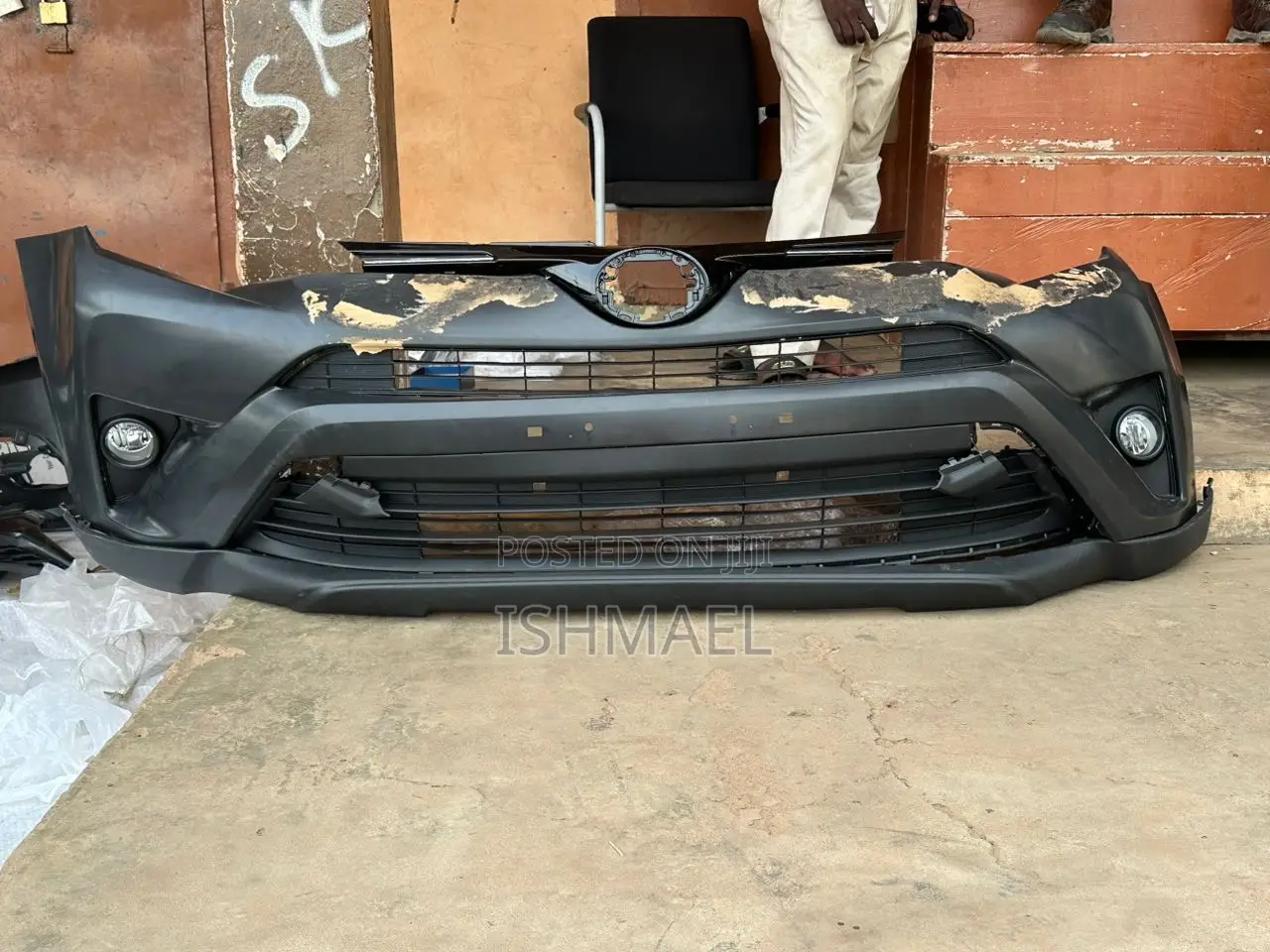 Rav4 Front Bumper Complete 2016,2017,2018