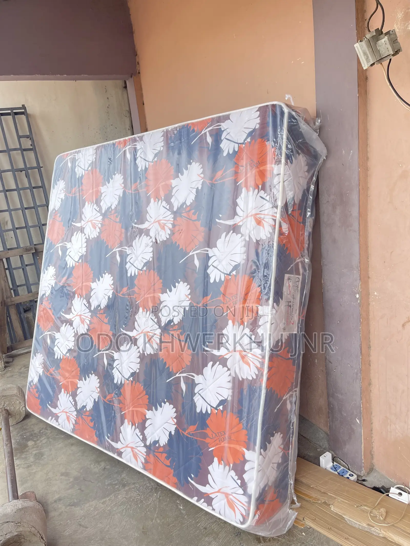12inches Queen Size Bed High Density Mattress