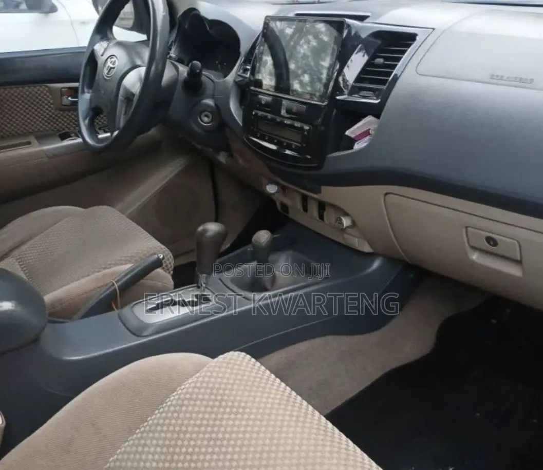 Toyota Fortuner 2012 Black