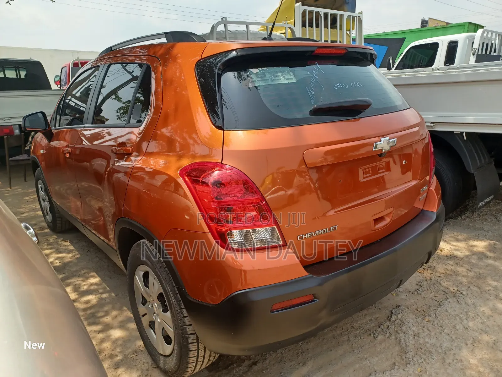 Chevrolet Trax 2016 Orange