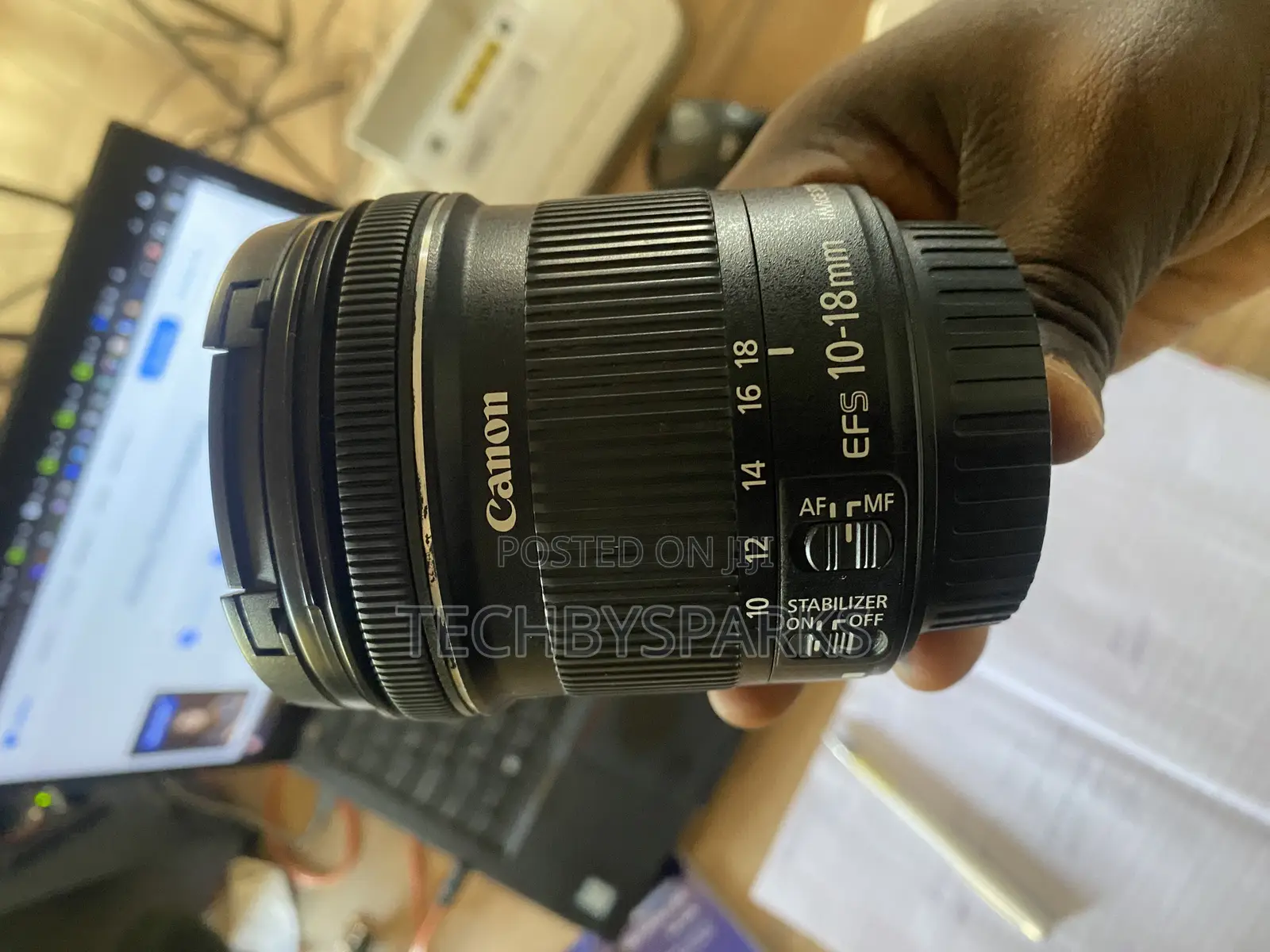 Canon Ef-S 10-18mm Lens