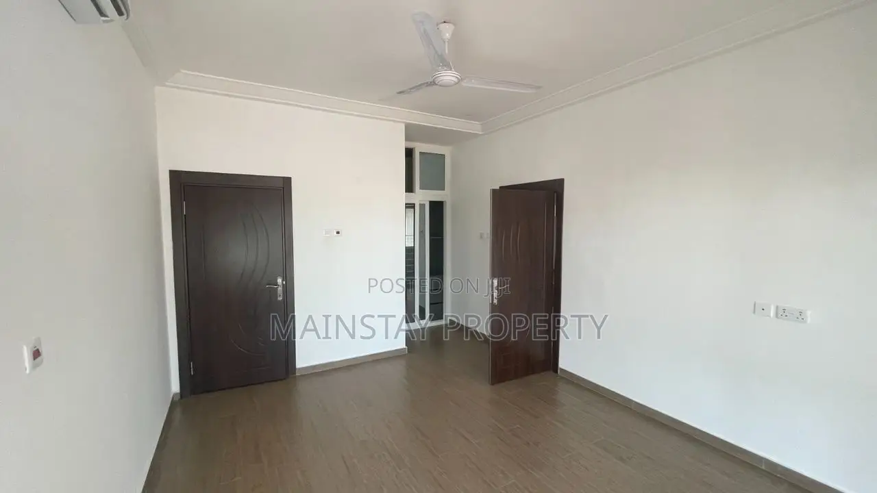4bdrm House in Mainstay Estates, Airport Residential Area for rent