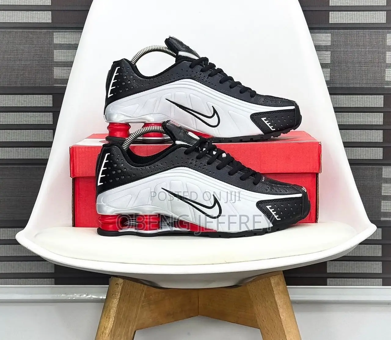 Original Nike Shox R4 Metallic