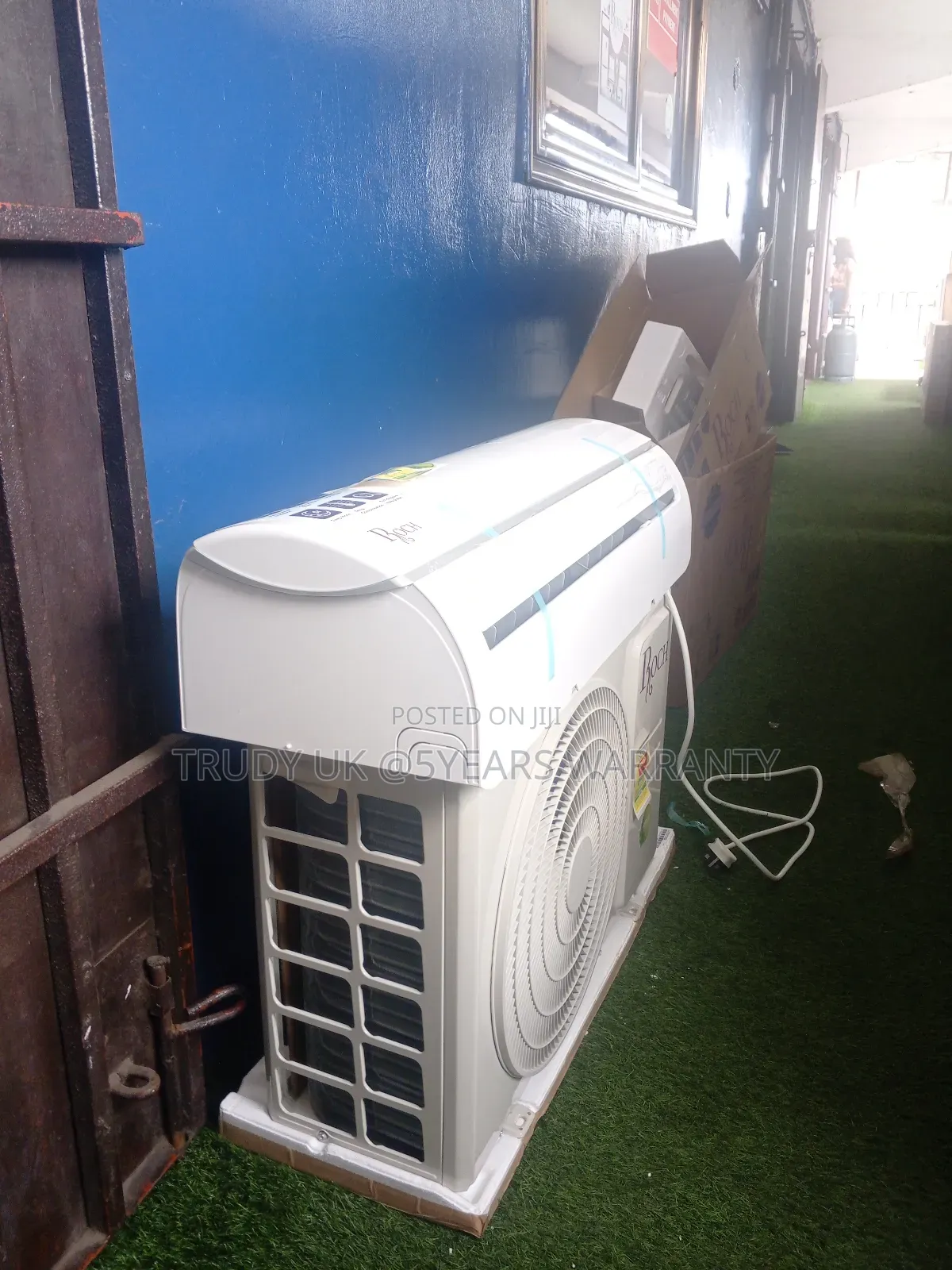 Roch Fresh Air Conditioner 1.5hp Sir Conditioner