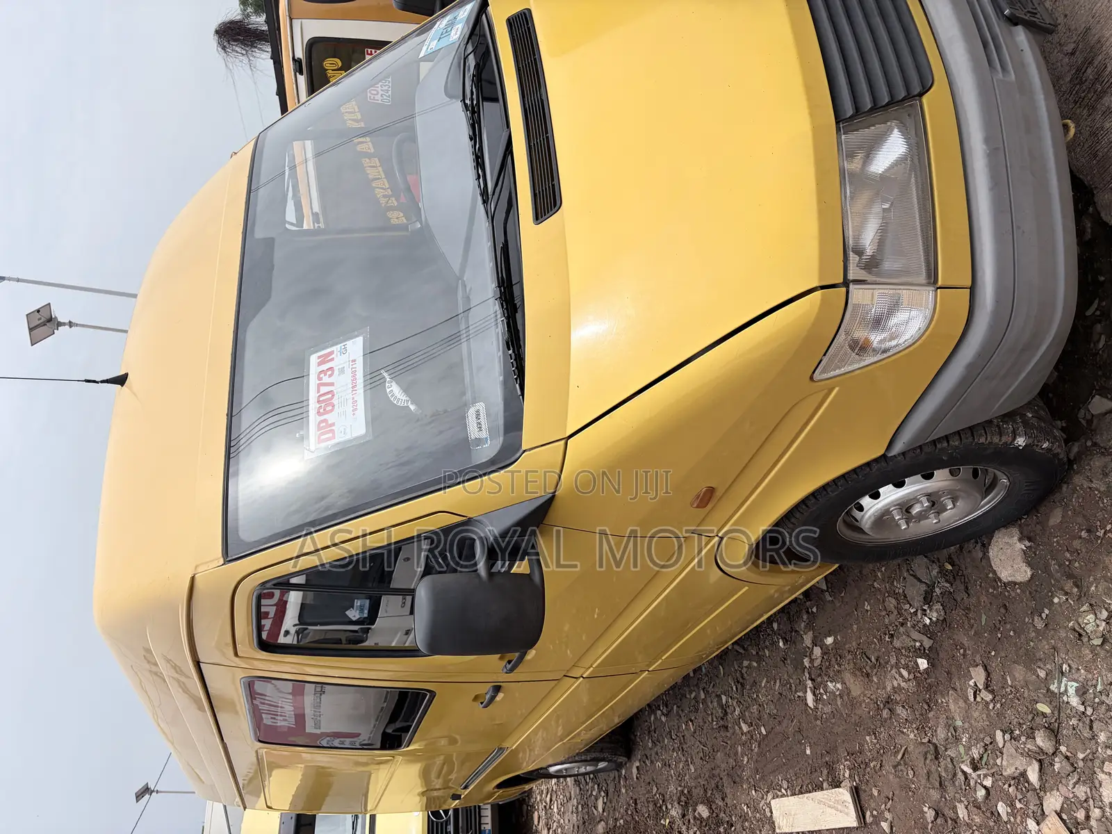Mercedes-Benz Sprinter 1998 Yellow