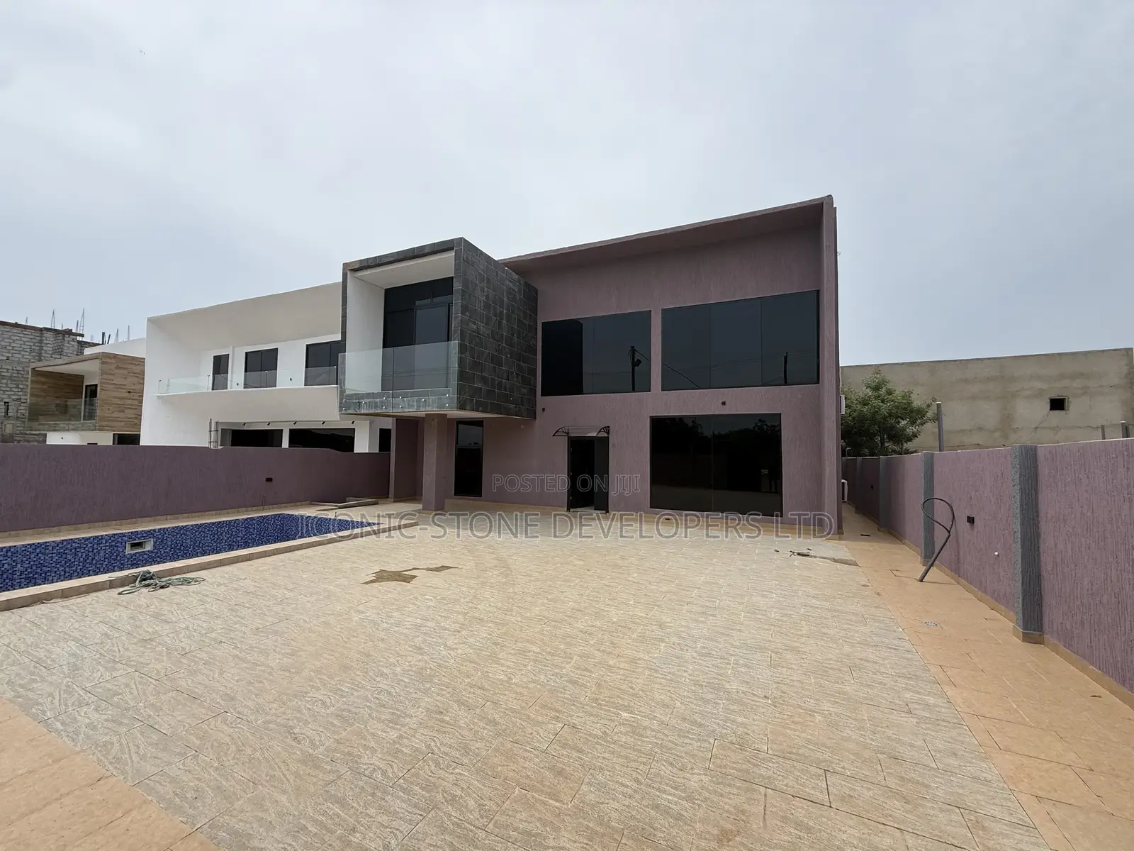 5bdrm House in East Legon Hills for sale