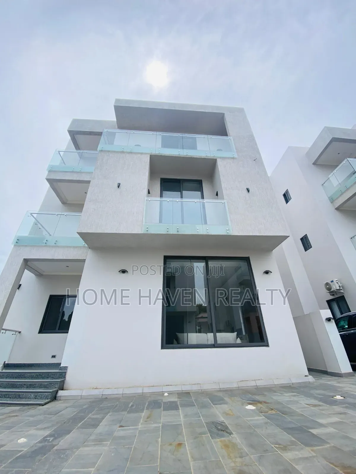 4bdrm House in Airport Residentials for rent