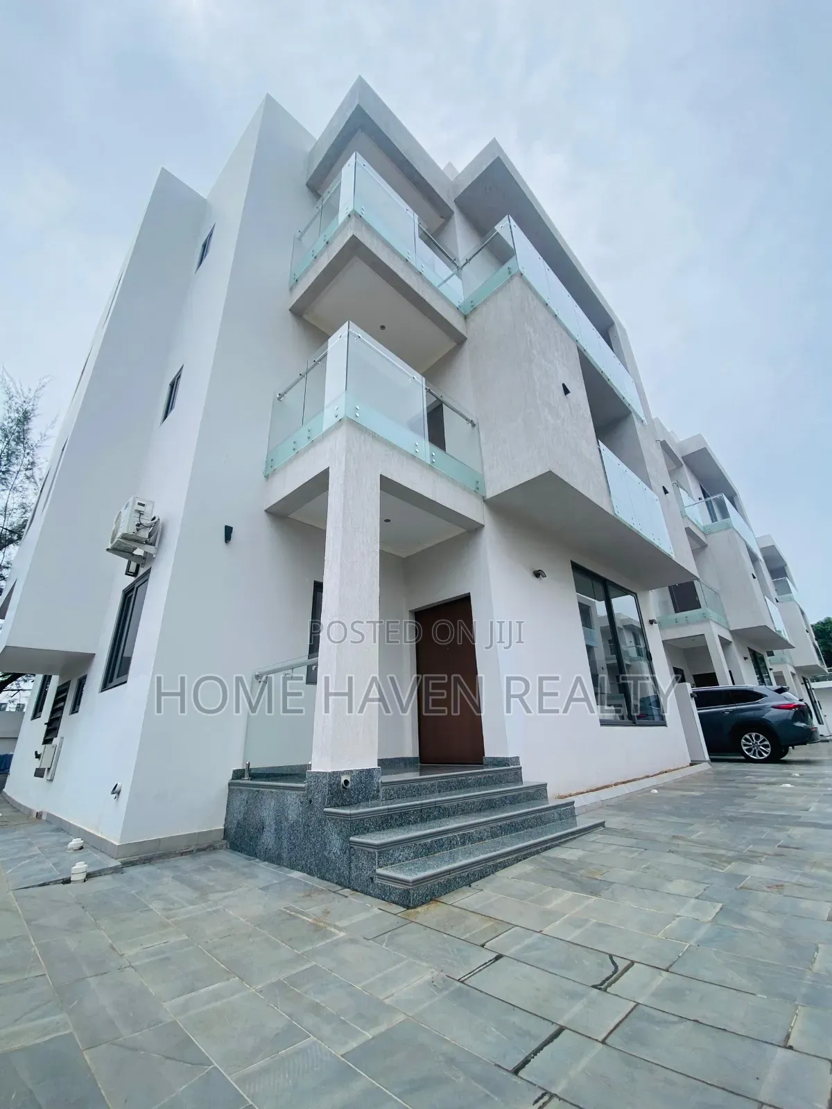4bdrm House in Airport Residentials for rent