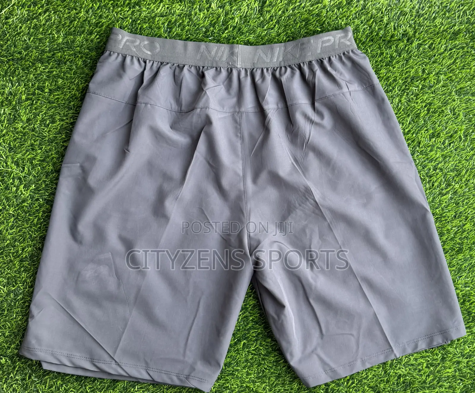 Original Nike Ash Color Shorts