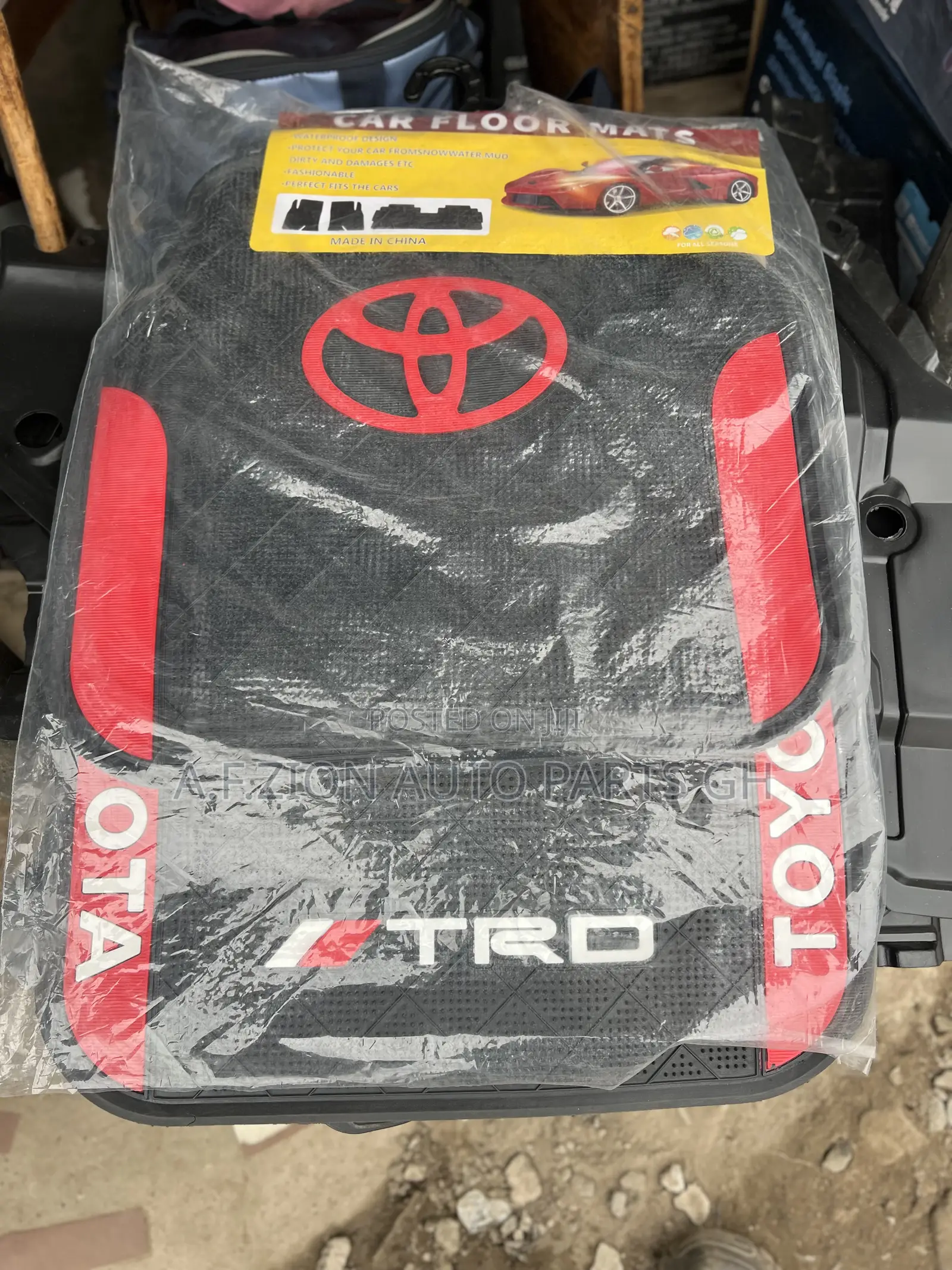 Original Floor Carpet for Toyota Cars and All Types Available