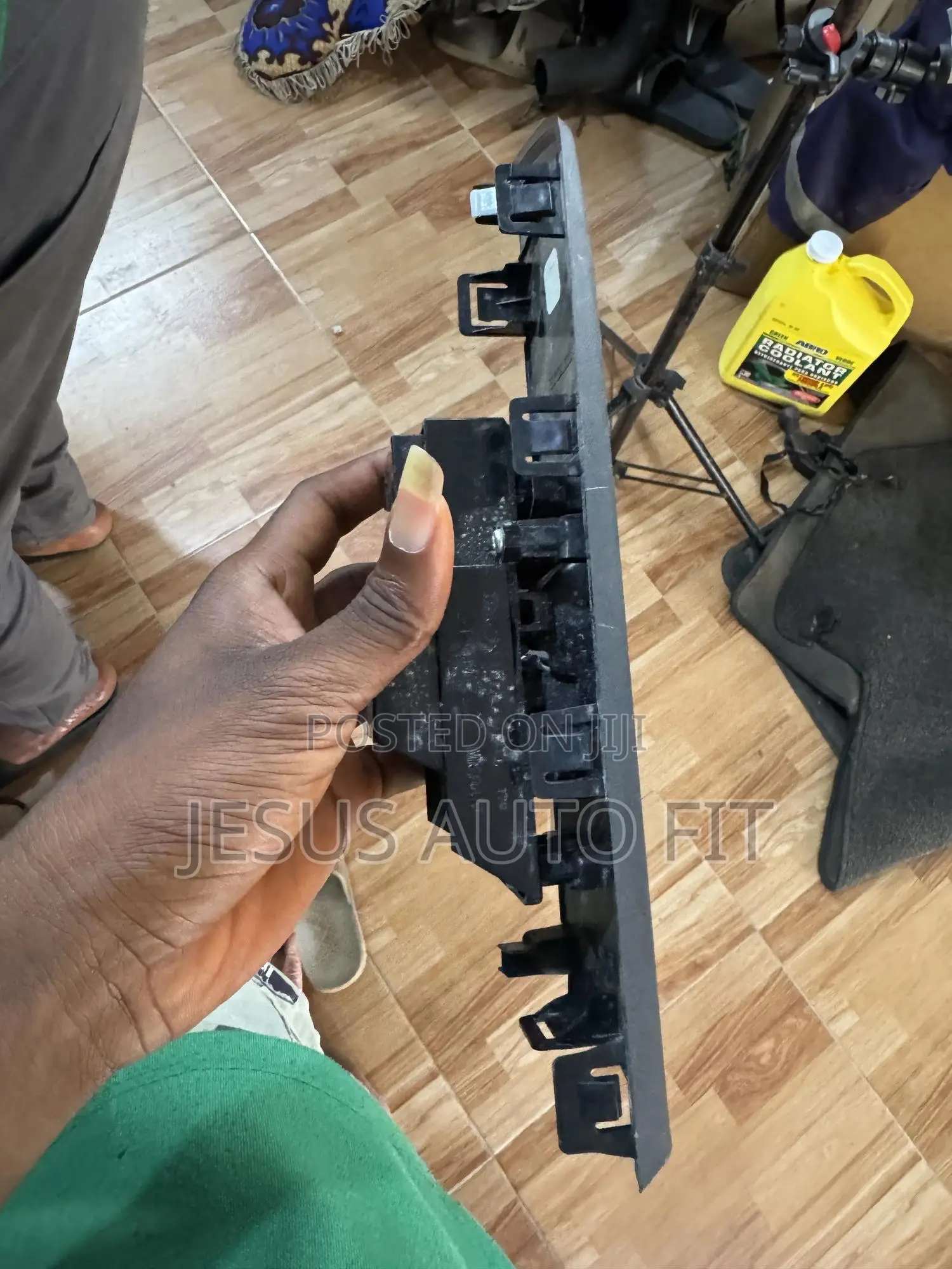 Honda CRV 2022-2025 Passenger Door Electrical Switch(Q27-6081-1202)