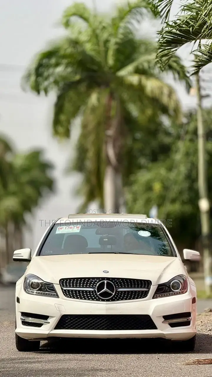 Mercedes-Benz C250 2014 Silver