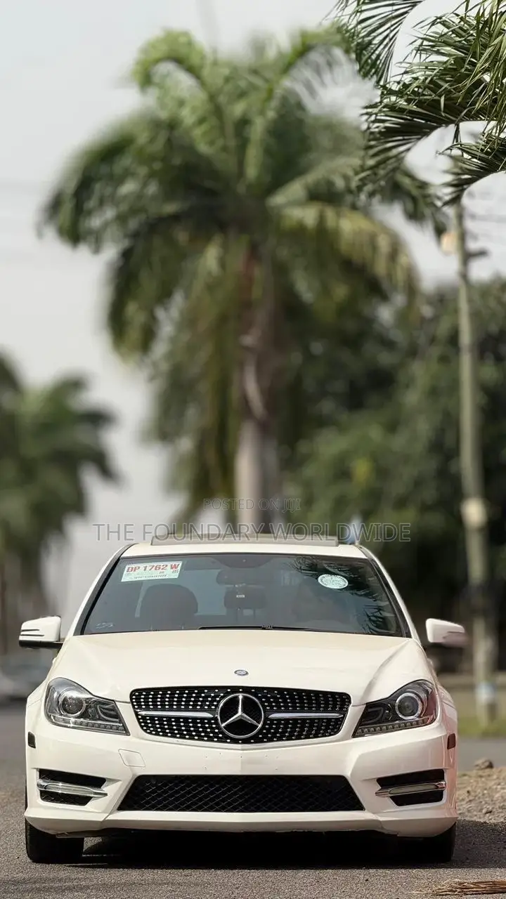 Mercedes-Benz C250 2014 Silver