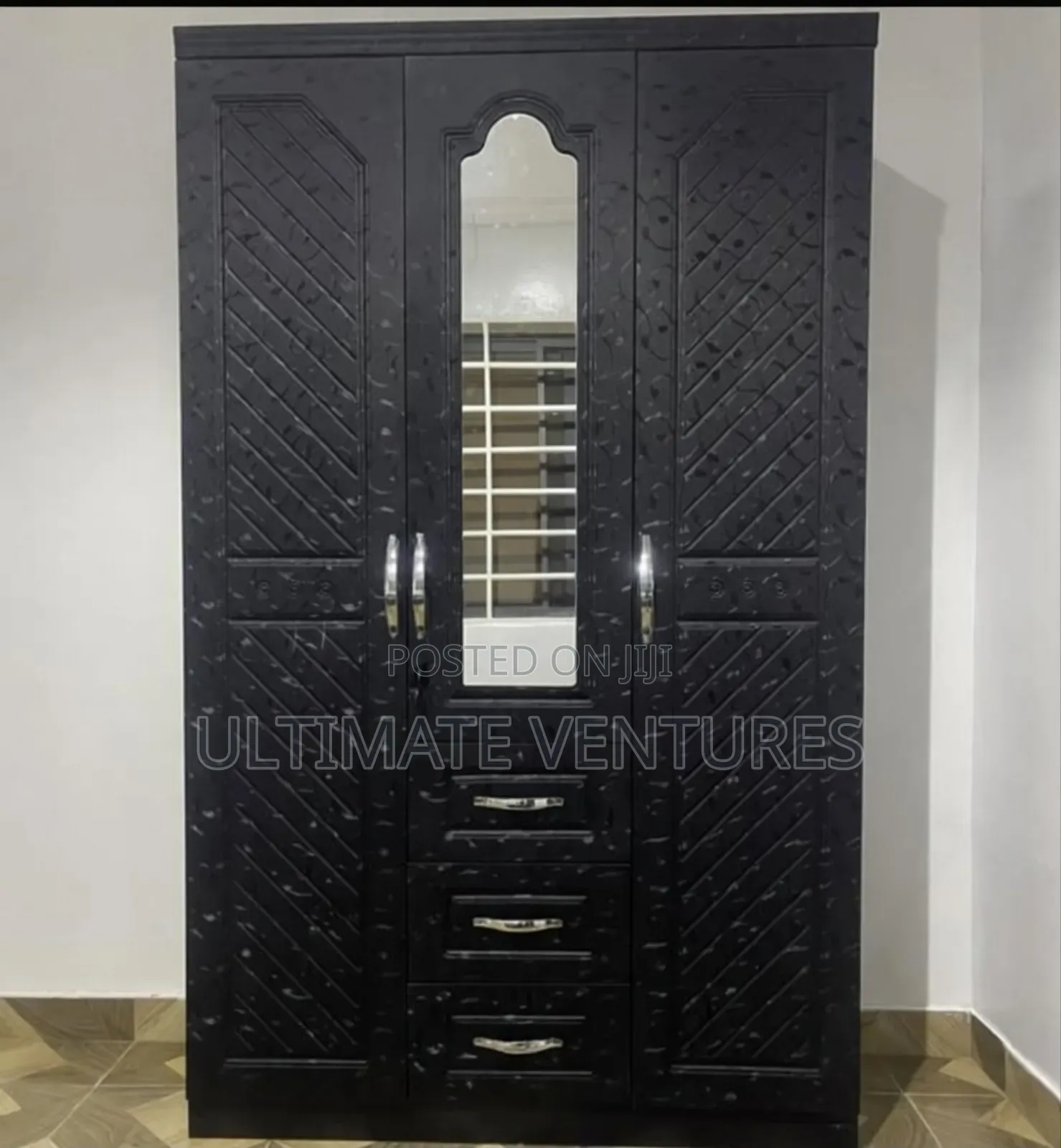 3 in 1 Black Wardrobe (Payment on Delivery)