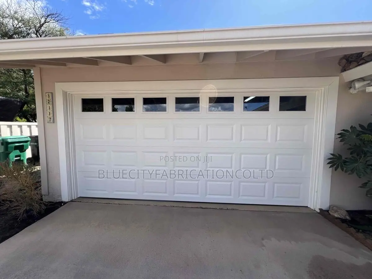 Automated Garage Doors in Different Colors and Sizes