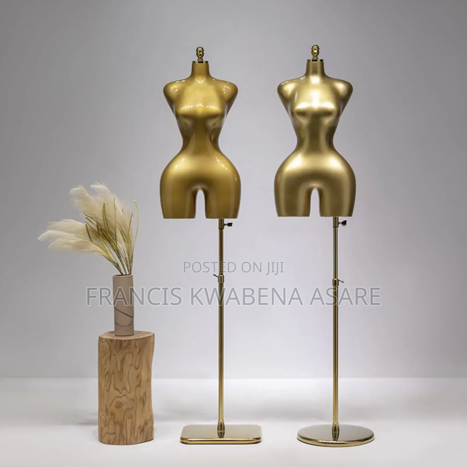 BBL Mannequin Gold