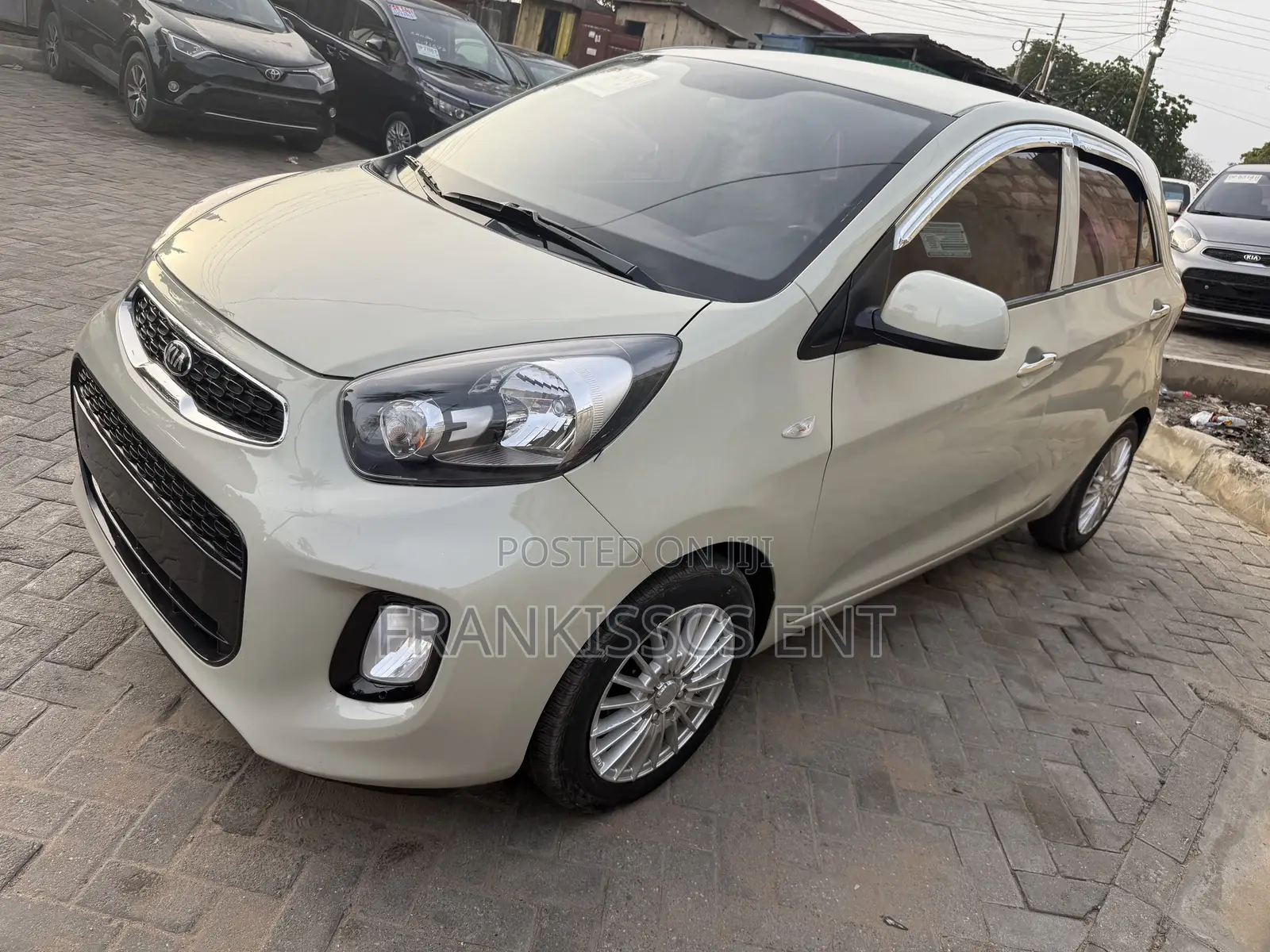 Kia Morning 2015 Beige