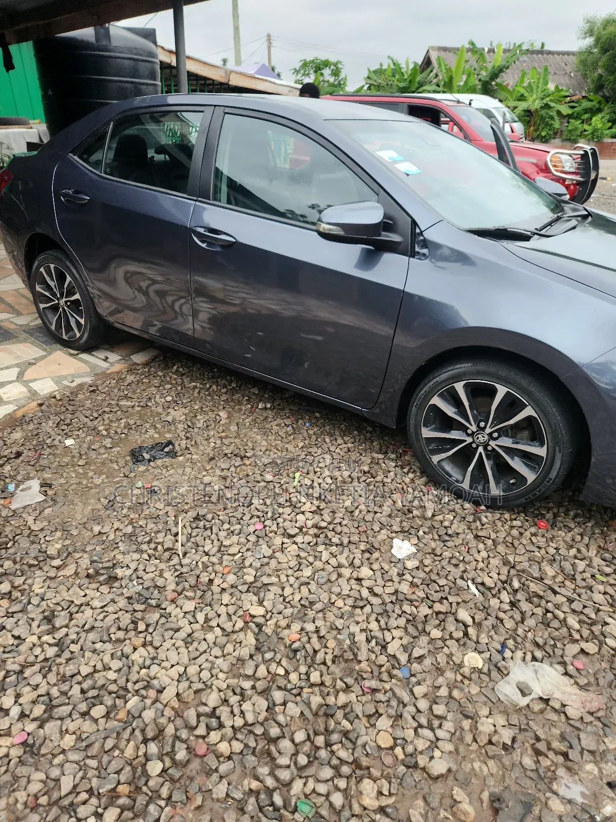 Toyota Corolla SE (1.8L 4cyl 6M) 2018 Gray