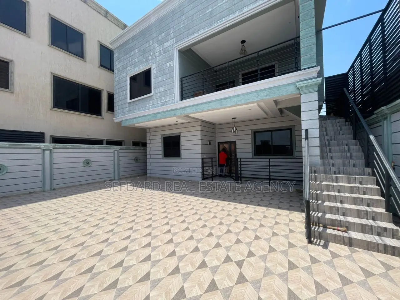 2bdrm Apartment in Sefdard Properties, Sakumono for rent