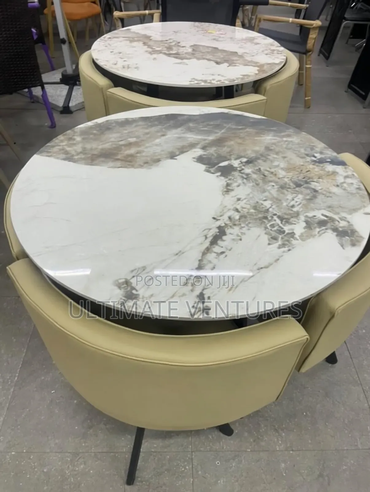 Modern Round Marble 4-Seater Dining Set