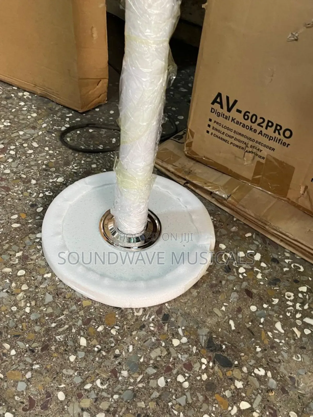 Tambourine Stand