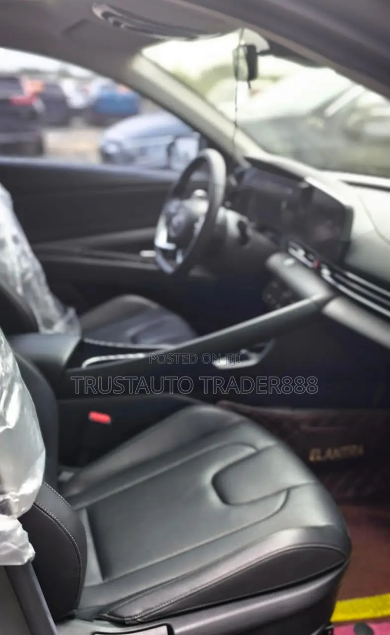 Hyundai Elantra 2021 Gray