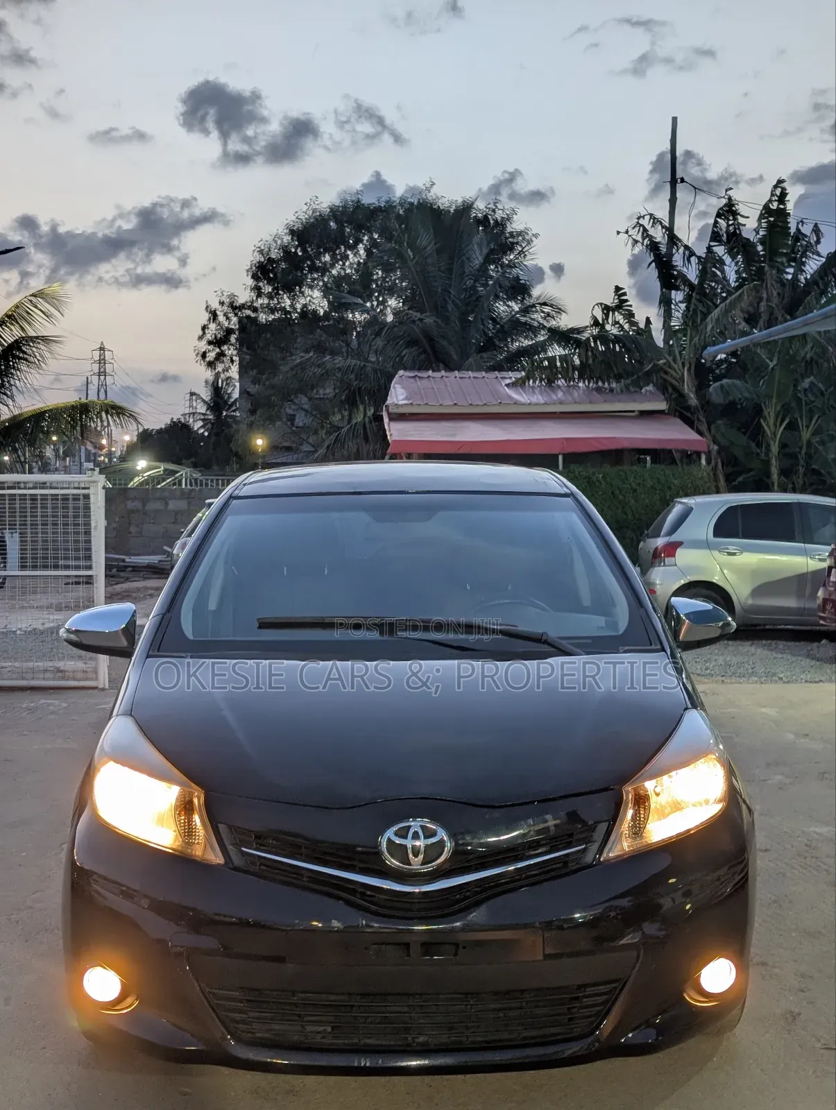 Toyota Yaris SE Hatchback 5dr 2013 Black