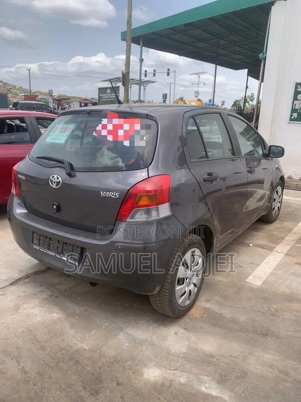 Toyota Yaris 2010 Gray