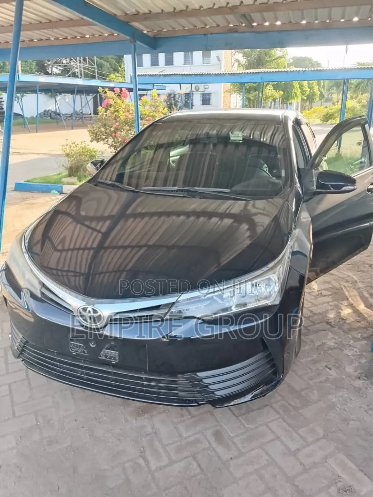 Toyota Corolla 2017 Black