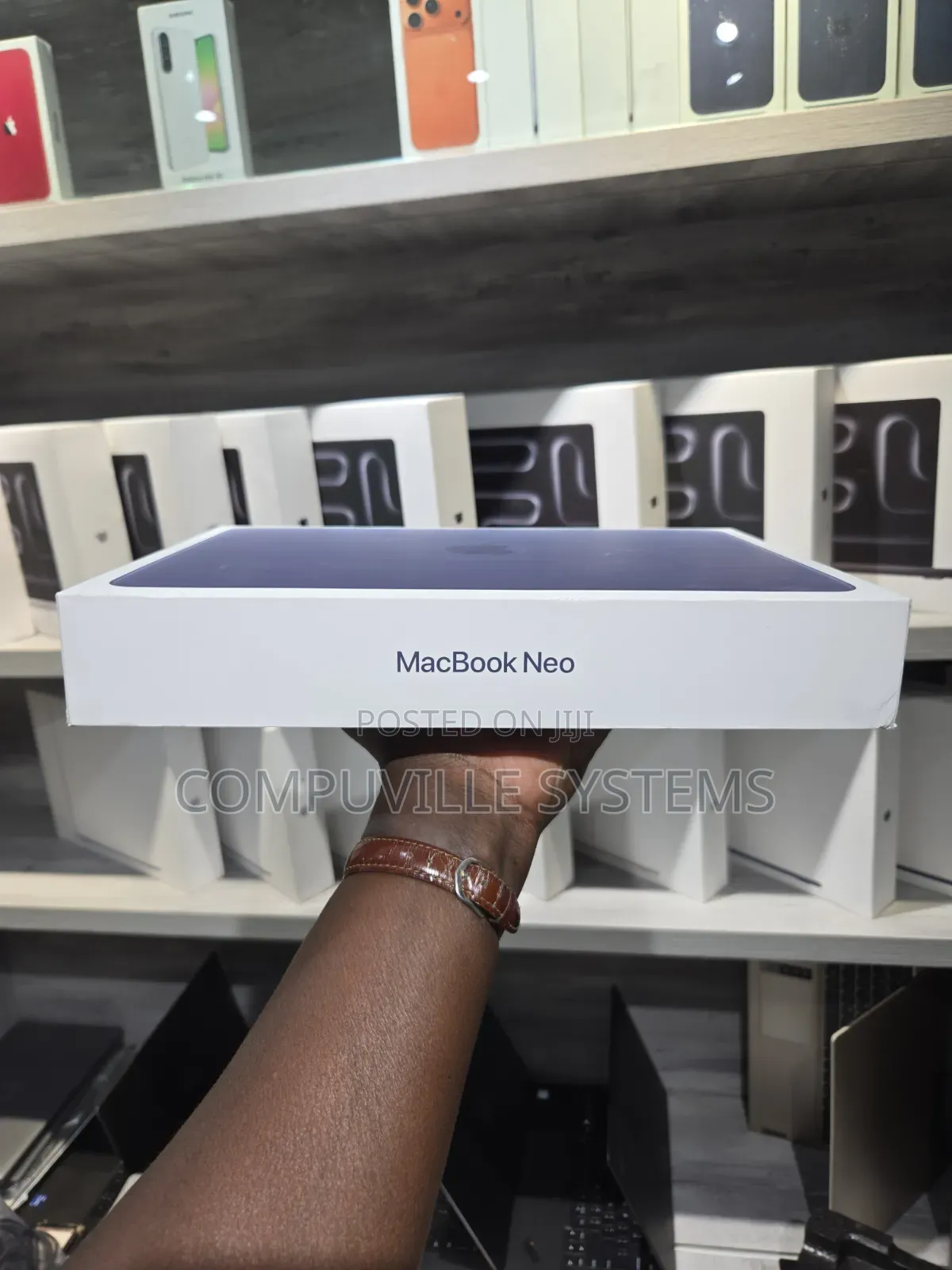 New Laptop Apple MacBook Neo 2026 8GB Apple M5 SSD 512GB