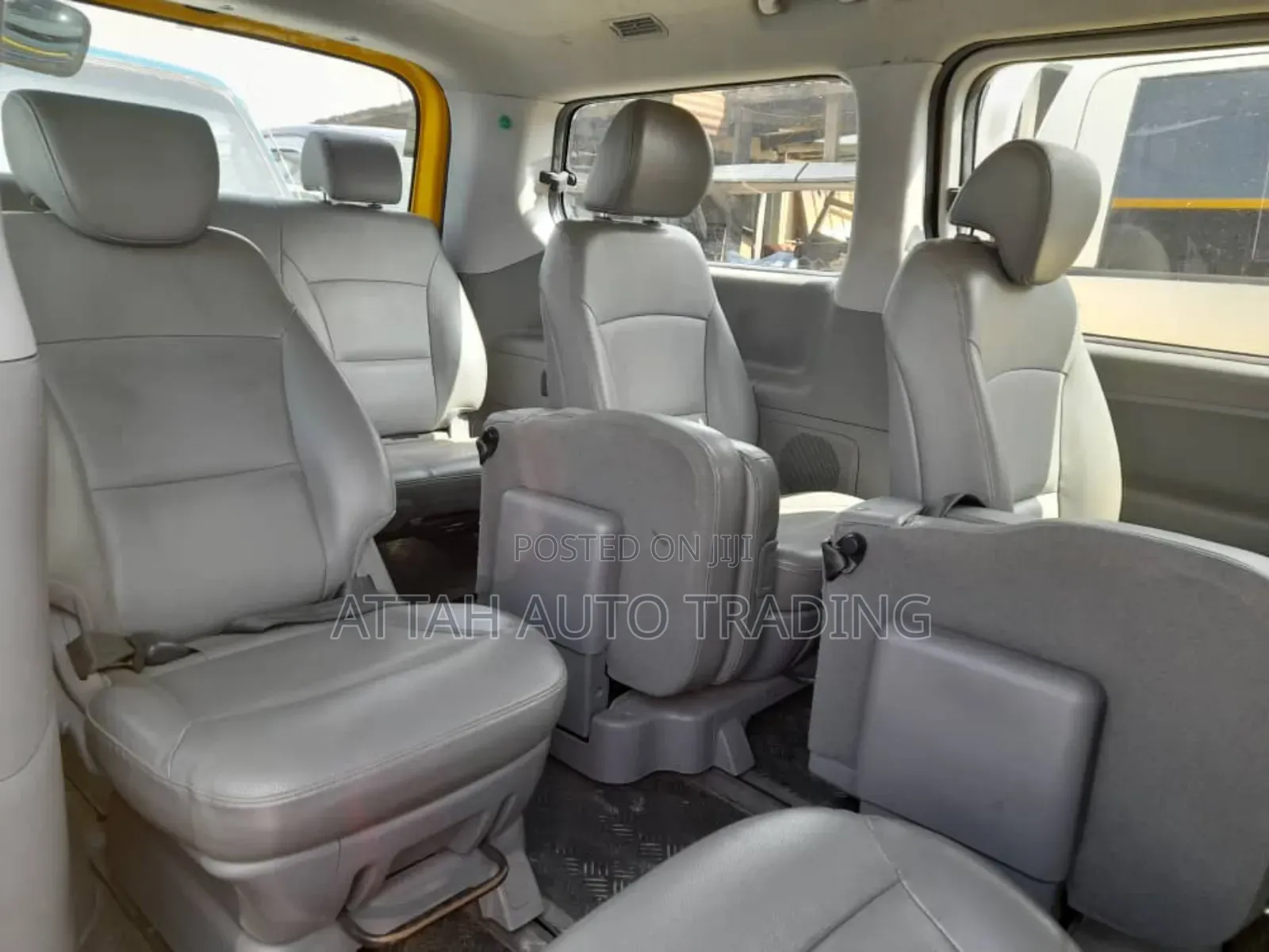Hyundai Starex 2002 Yellow