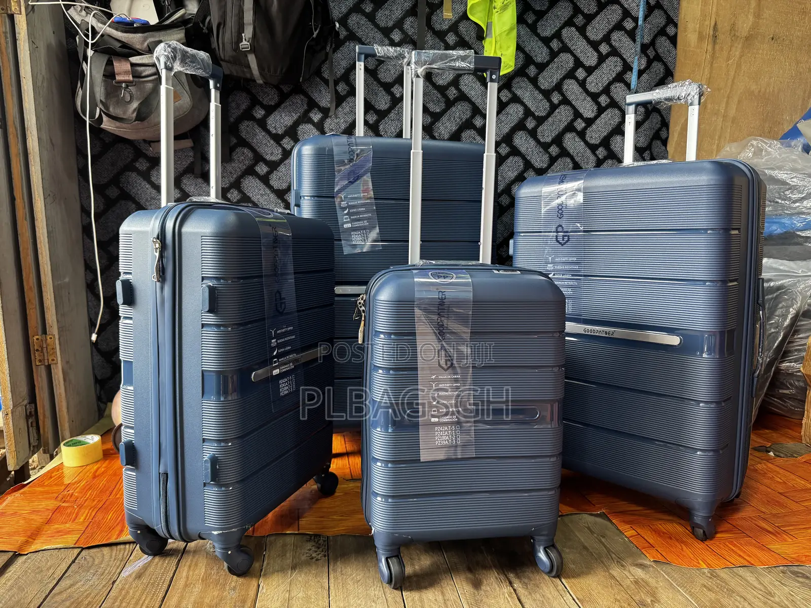 Potable Unbreakable Four in One Luggage