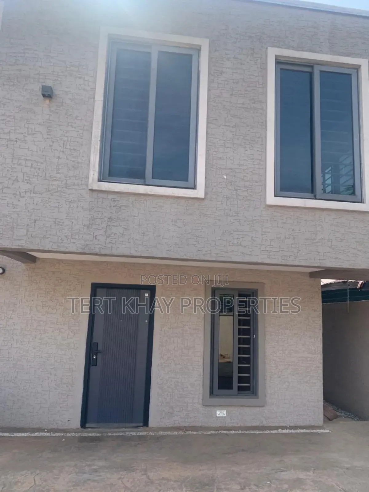 3bdrm House in Power Land, Adenta for rent
