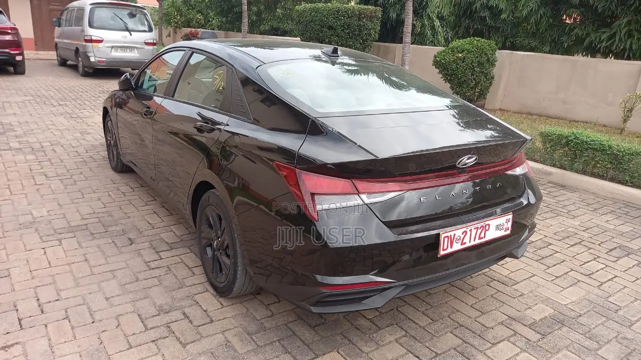 Hyundai Elantra SEL 2021 Black