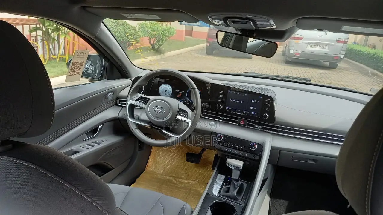 Hyundai Elantra SEL 2021 Black