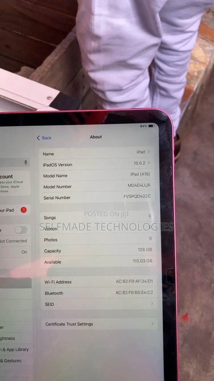 Apple iPad (2025) 128 GB Pink