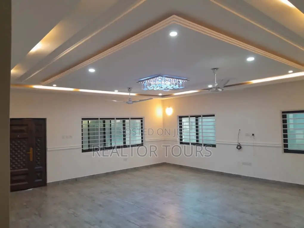 3bdrm House in Agbogba for sale