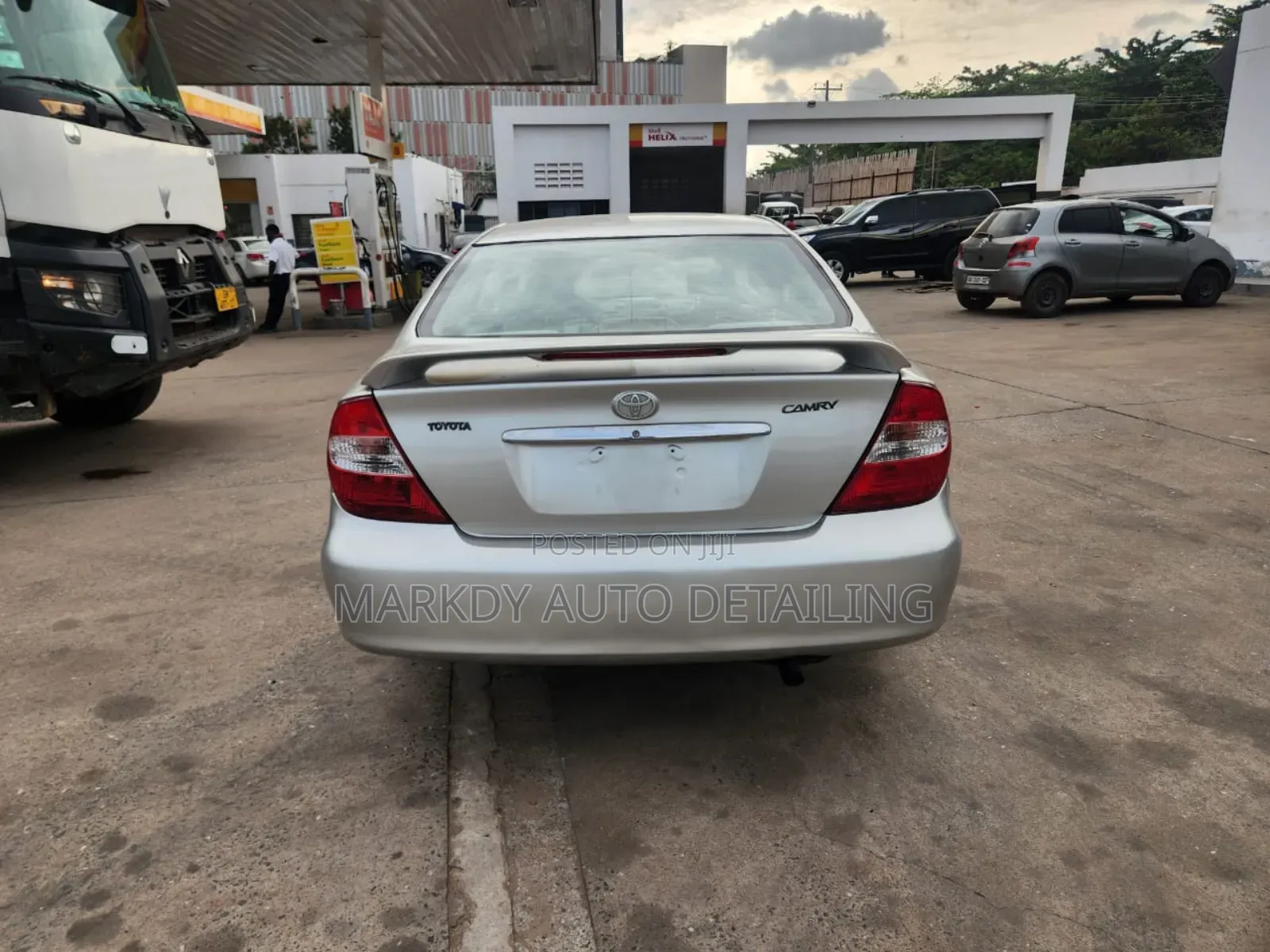 Toyota Camry LE 4dr Sedan (2.4L 4cyl 4A) 2004 Gray
