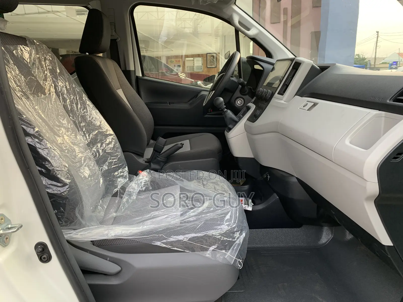 Toyota HiAce 2025 White