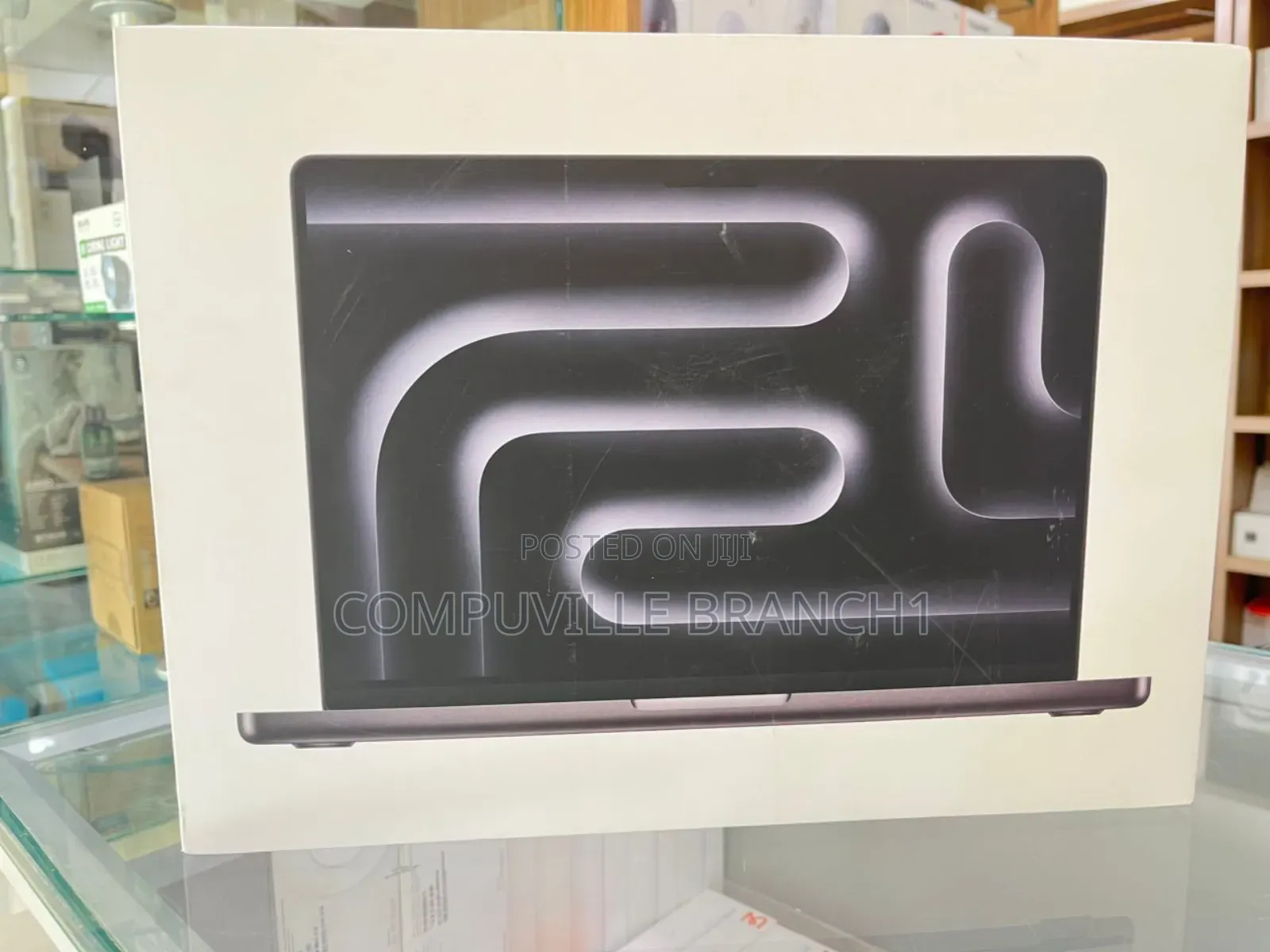 New Laptop Apple MacBook Pro 2025 M5 14-inch 16GB Apple M5 SSD 1T