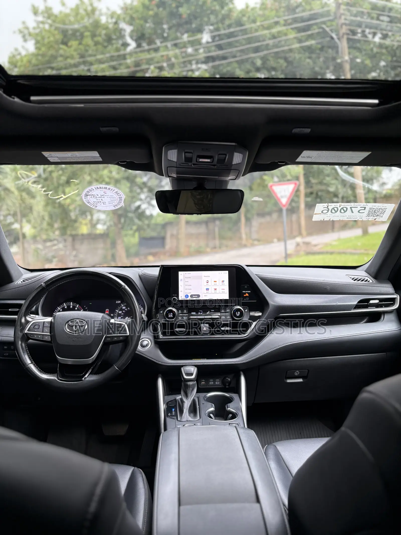 Toyota Highlander XSE 2022 Black