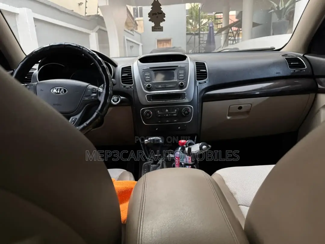 Kia Sorento 2014 Red