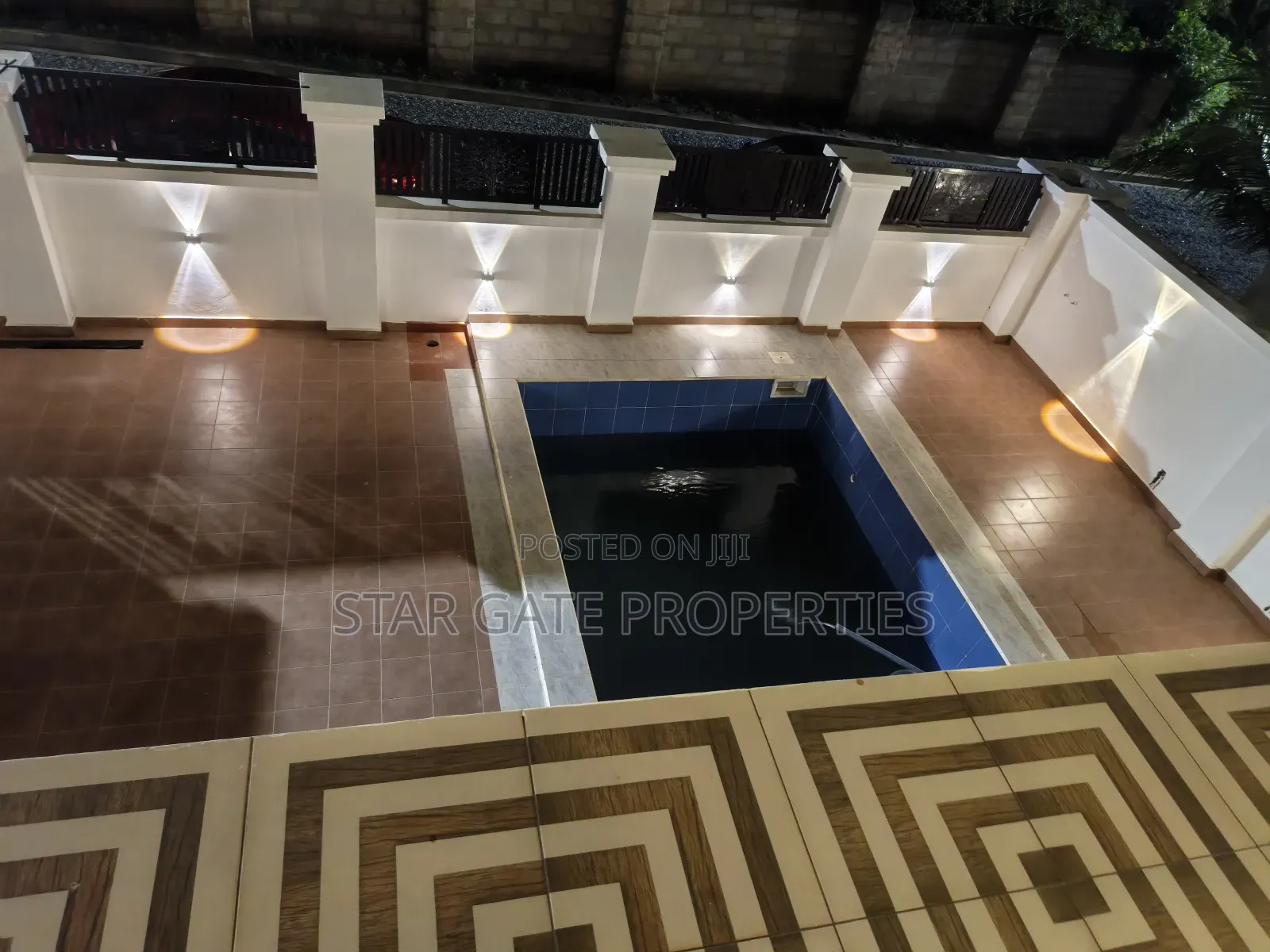 4bdrm House in Kwamo, Kumasi Metropolitan for sale