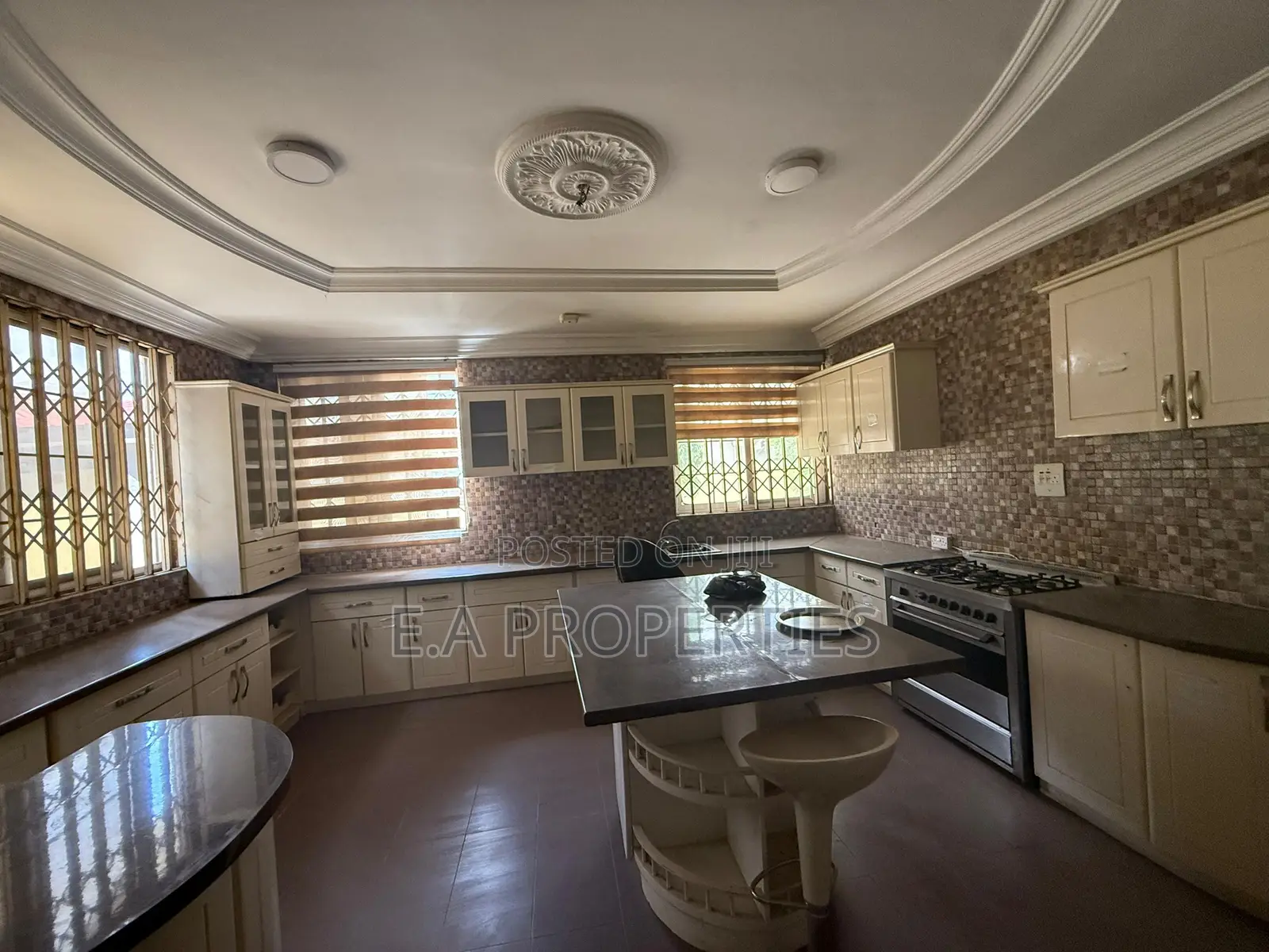 3bdrm House in Ea Properties, Boundary Road Area for sale