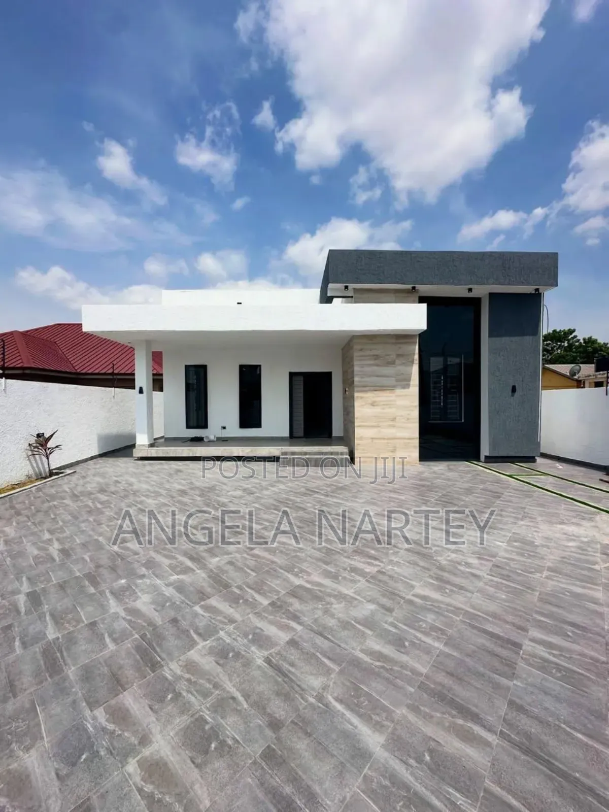 3bdrm House in Lakeside Estates, Accra Metropolitan for sale