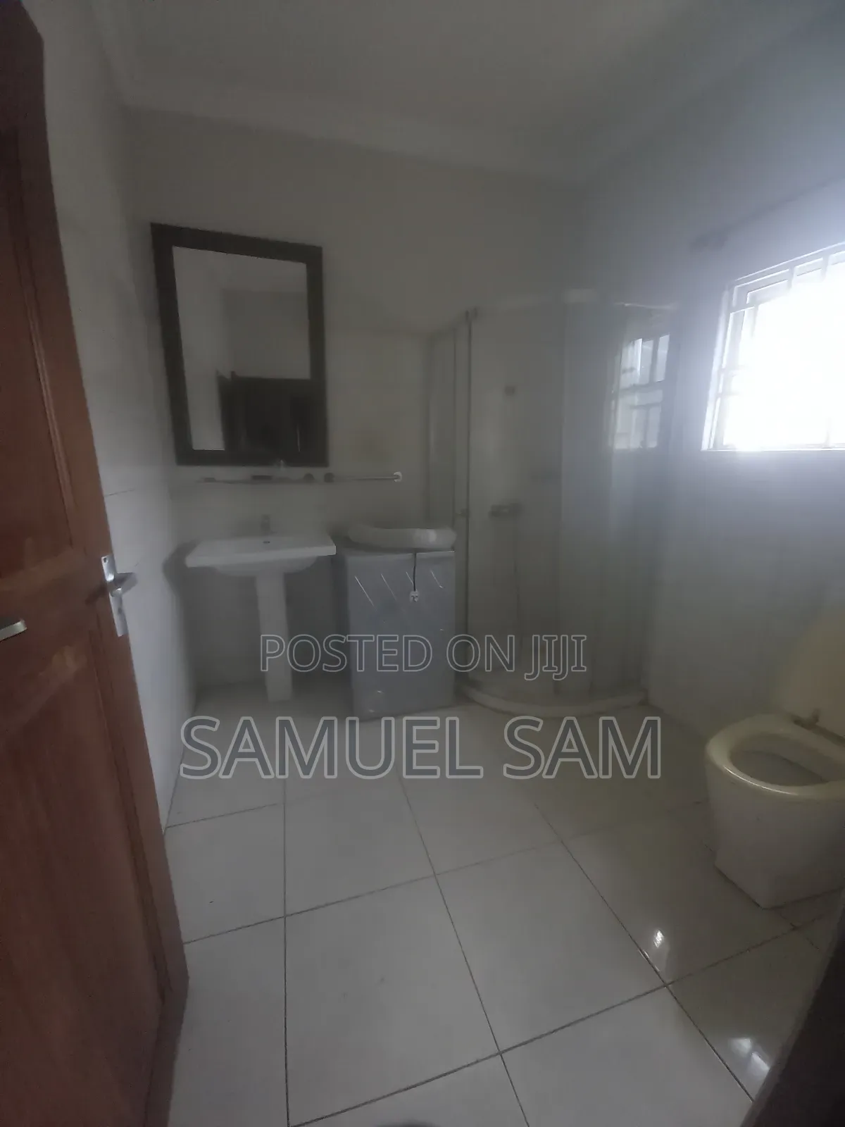 4bdrm House in Tema Community 11 for rent