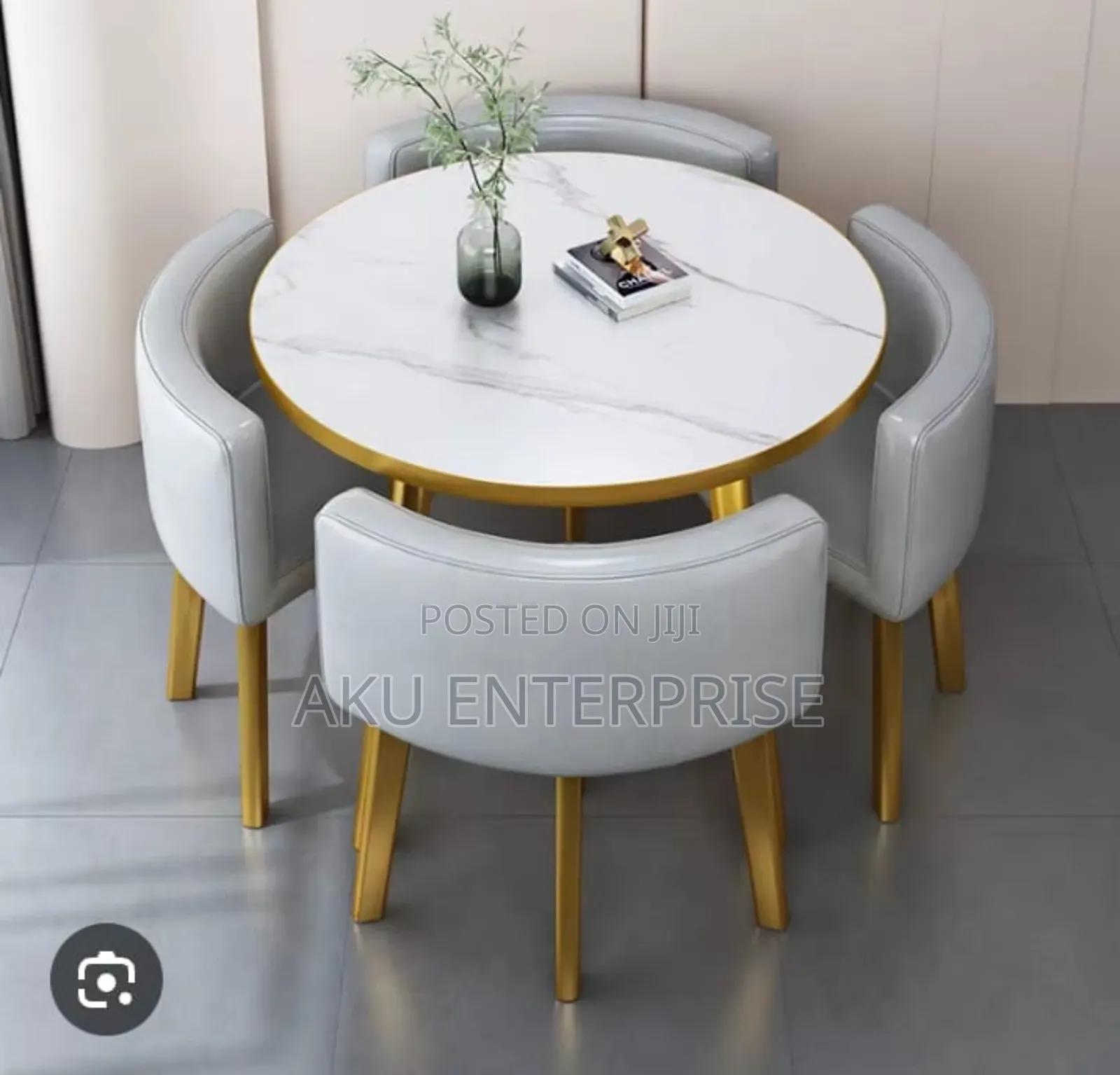 Dinning Table With Chairs Space Saving